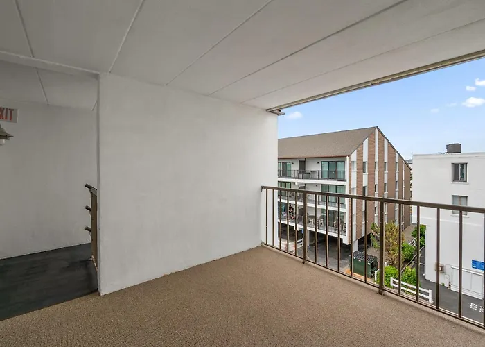 Holiday home Beautiful 2 Bed Oceanblock In North Oc!